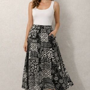 Casual Corner Monochrome Patterned A-Line Skirt